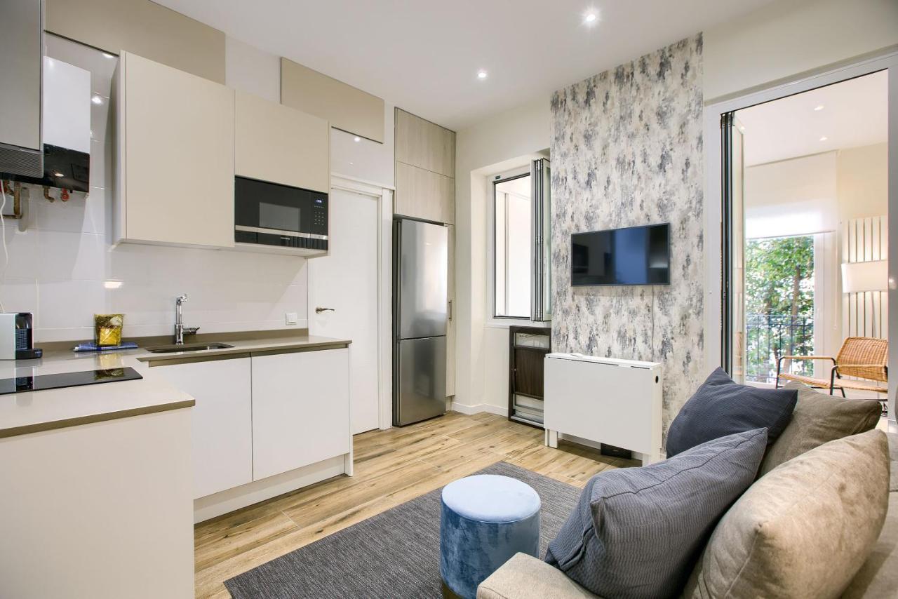 Appartamento Charming Retiro II Madrid Esterno foto
